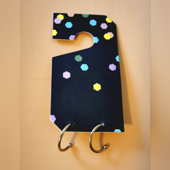 Urban Outfitters Semi Circle Hoop Stud Earrings in Gold / Silver - Picture 2 of 2